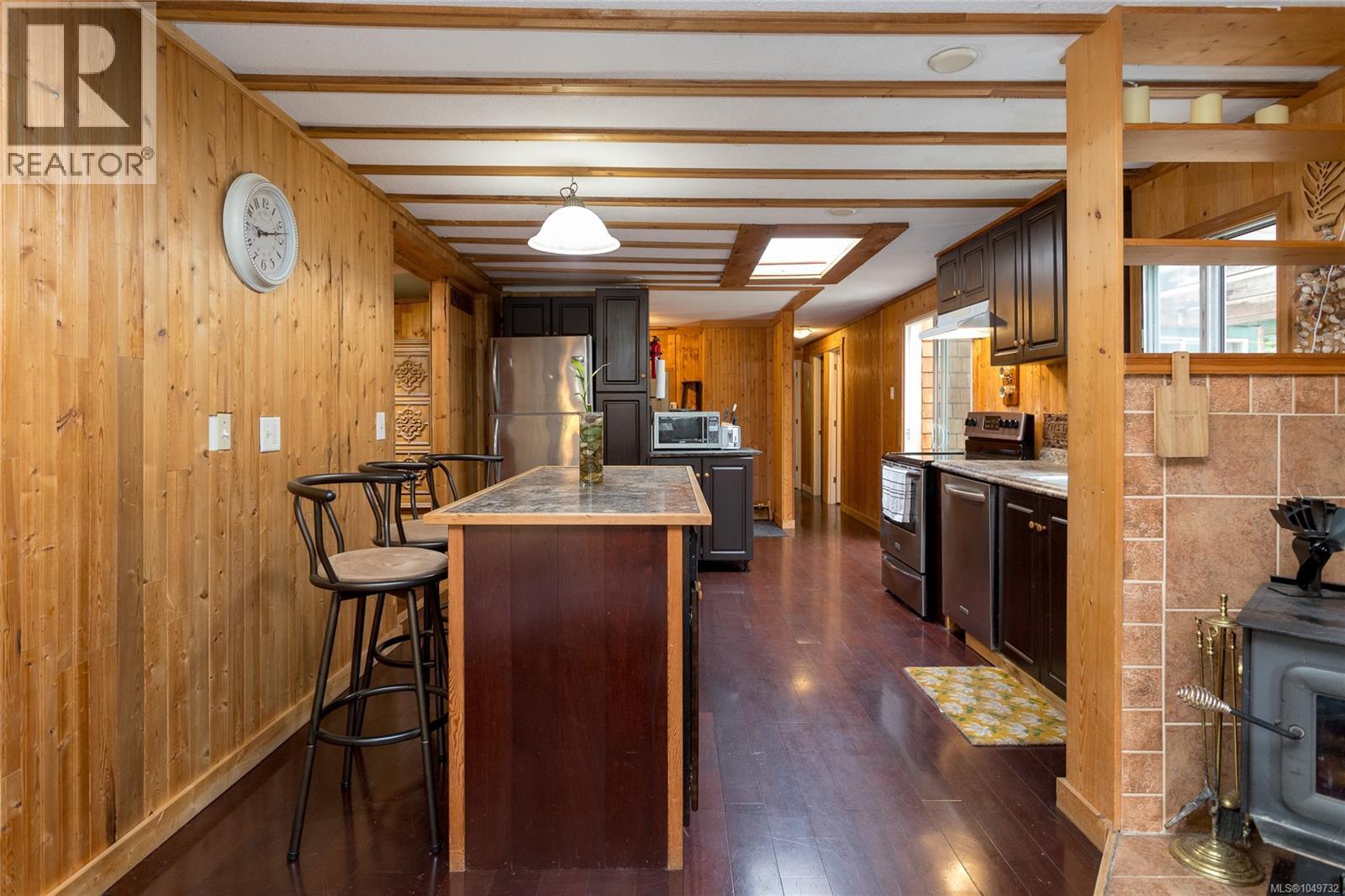 1 2670 Sooke River Rd, Sooke