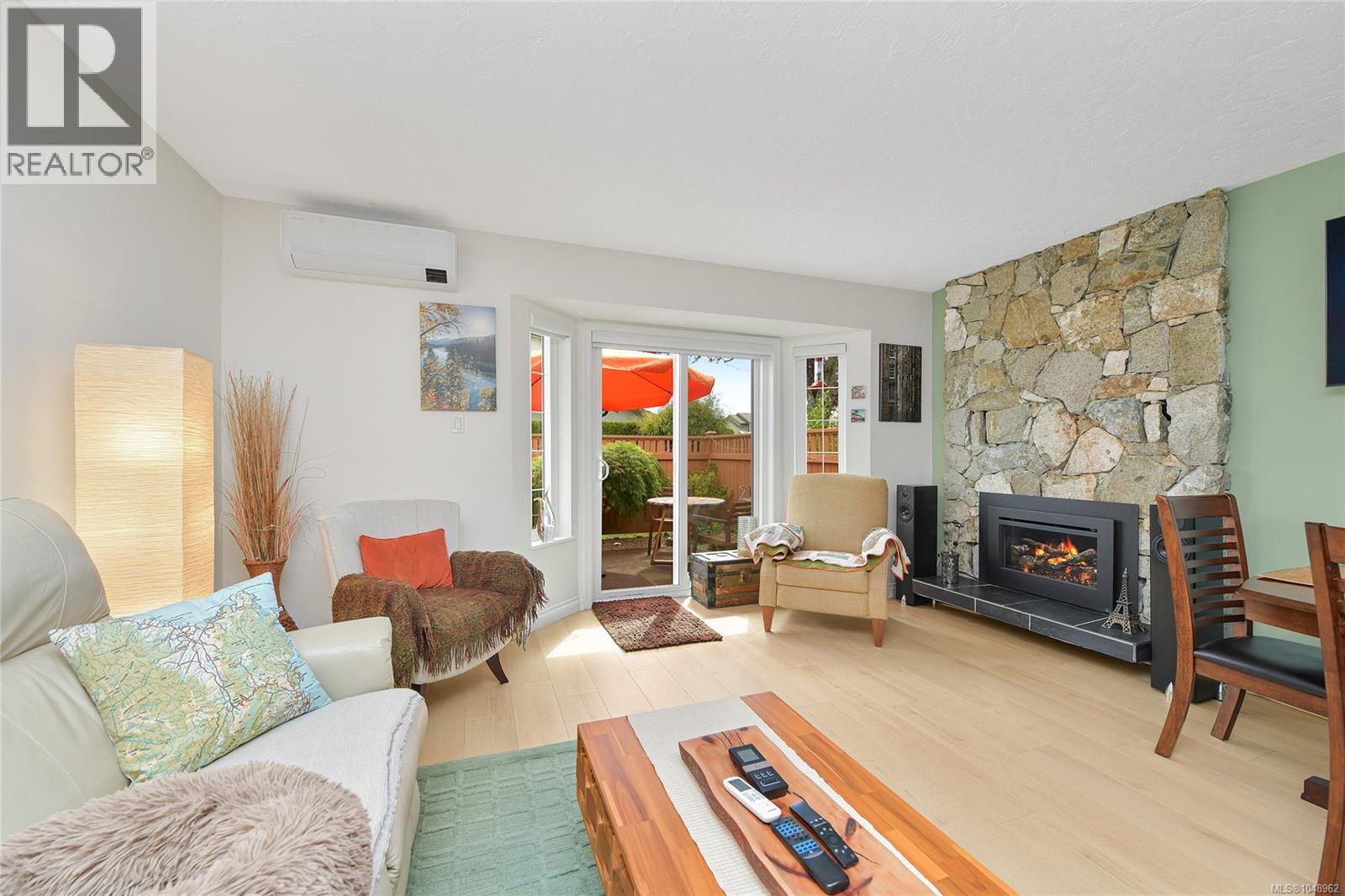 23 2070 AMELIA Ave, Sidney