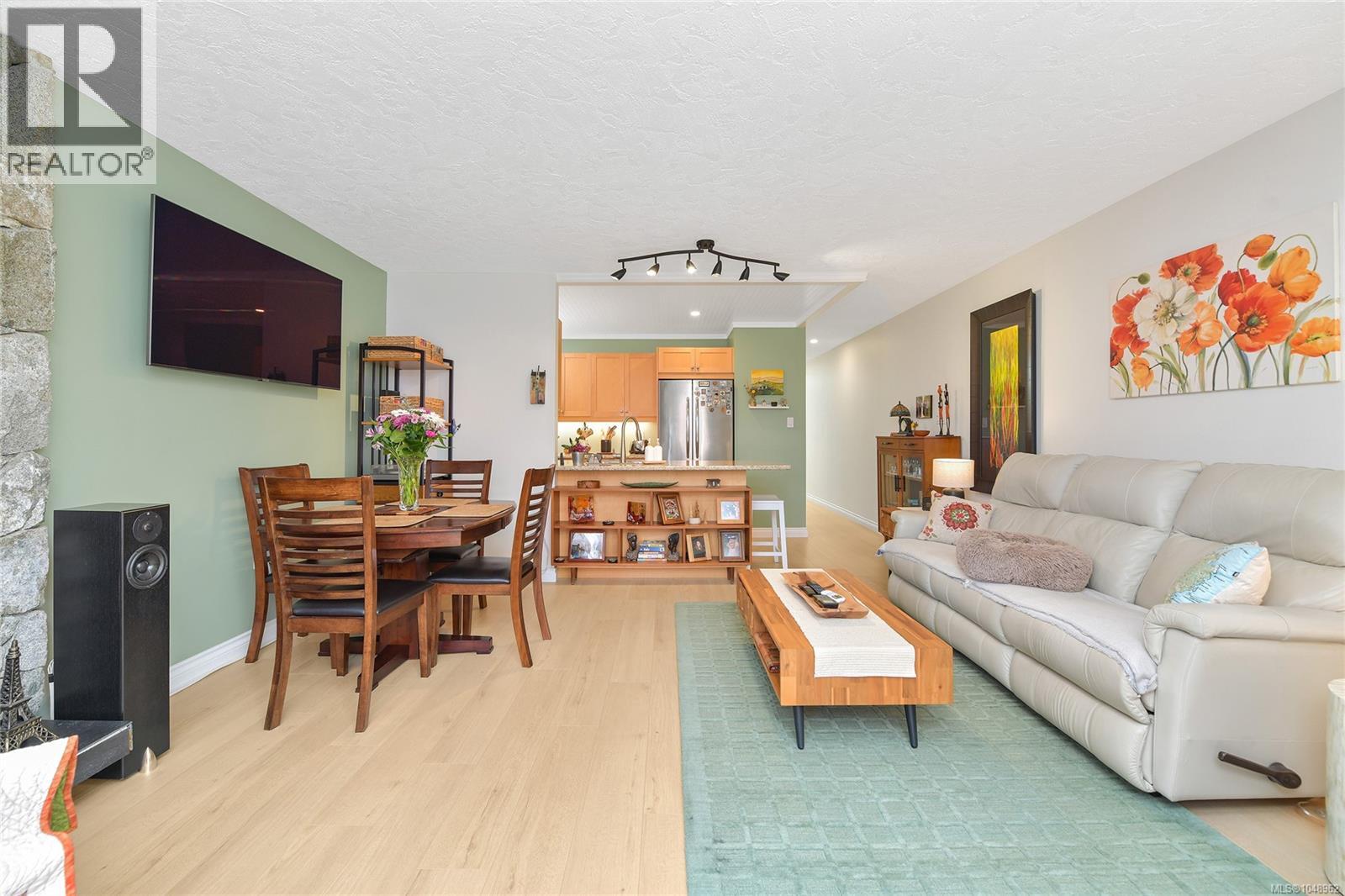 #23 2070 AMELIA Ave - 13