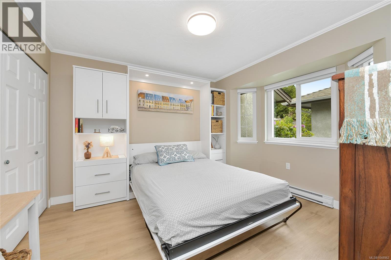 #23 2070 AMELIA Ave - 14