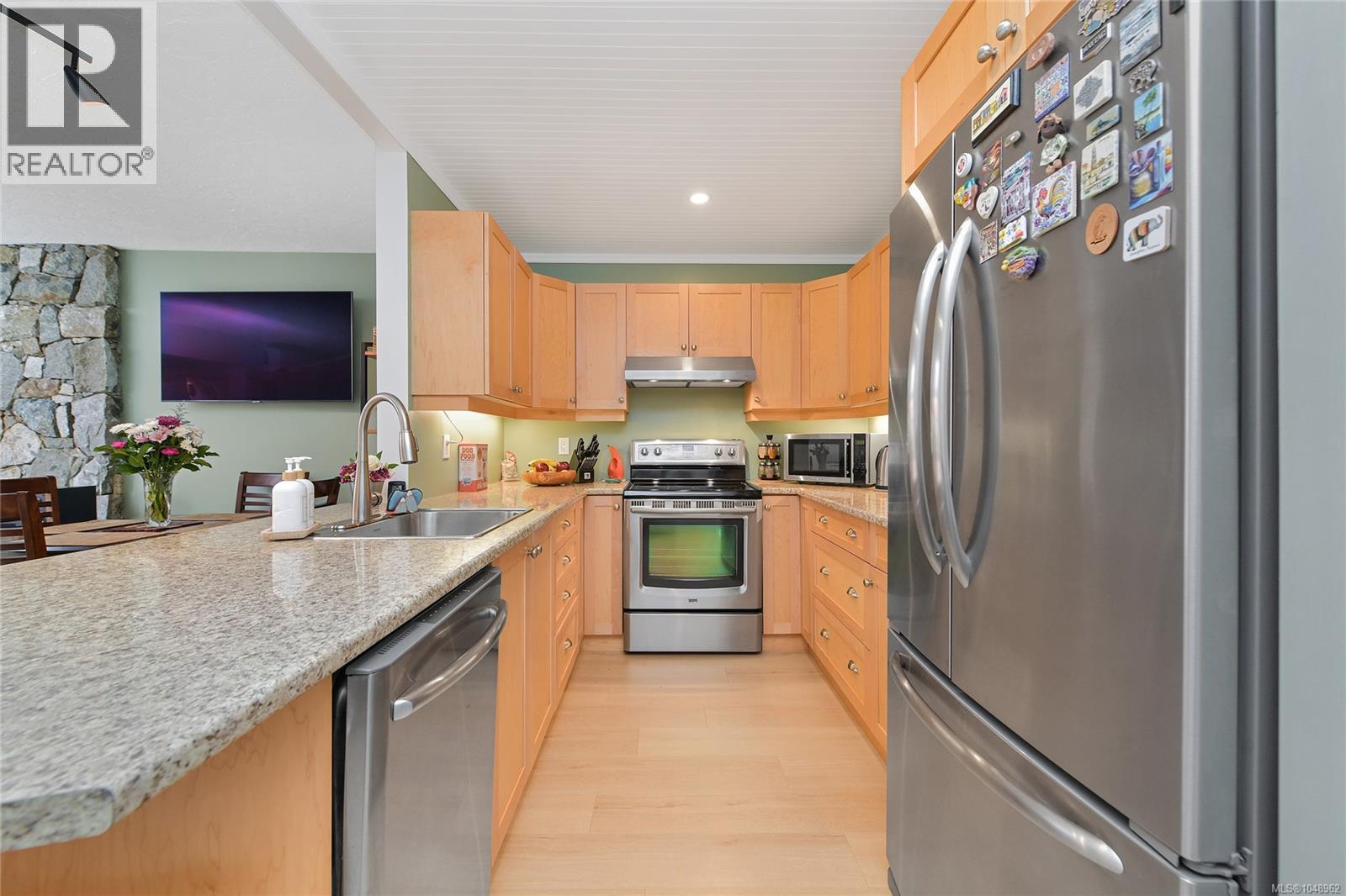 23 2070 AMELIA Ave, Sidney