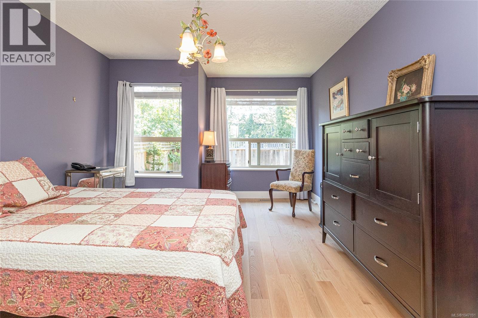 901 4515 Pipeline Rd, Saanich