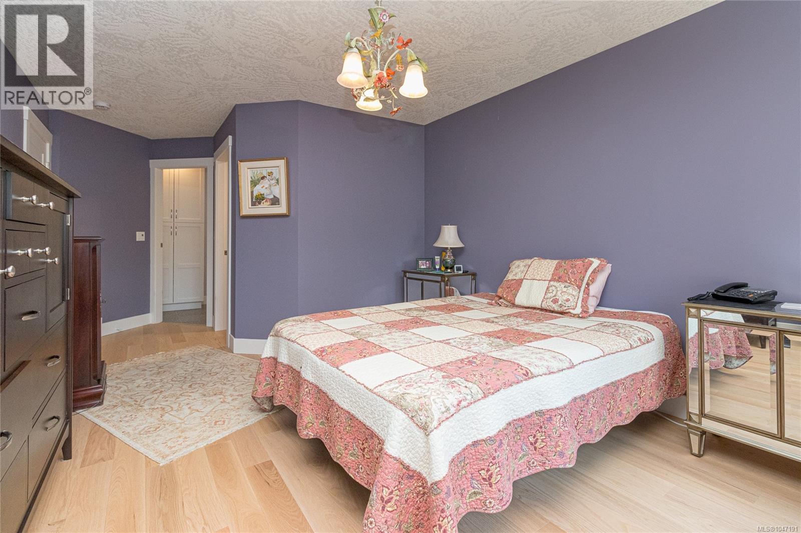 901 4515 Pipeline Rd, Saanich