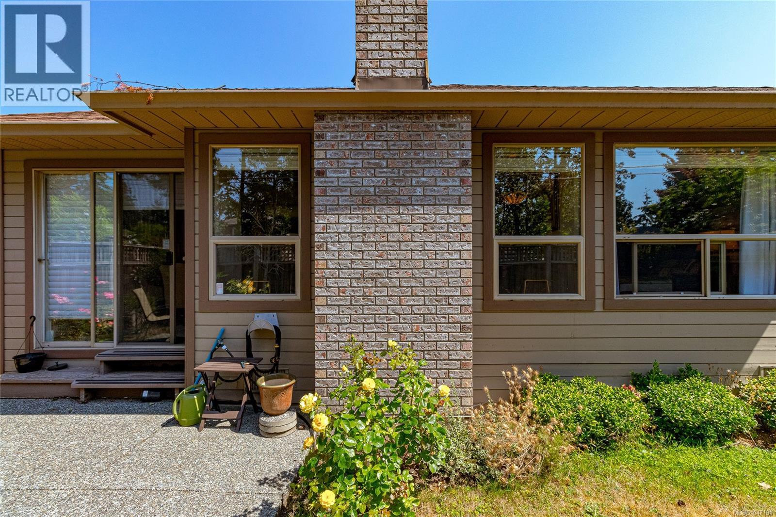 901 4515 Pipeline Rd, Saanich