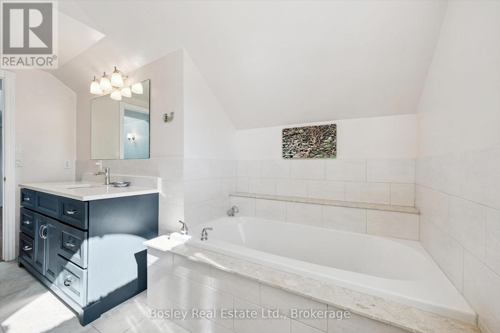 49 EDGEHILL DRIVE - Image 25