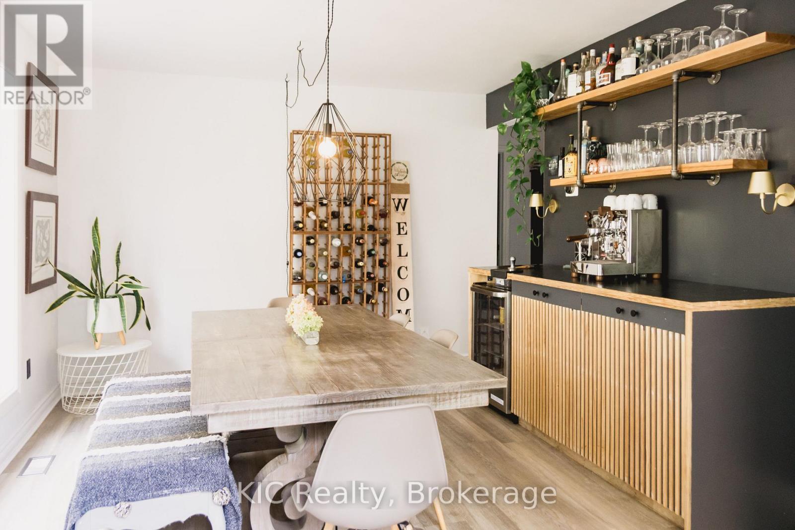 14 GORDON STREET - 9