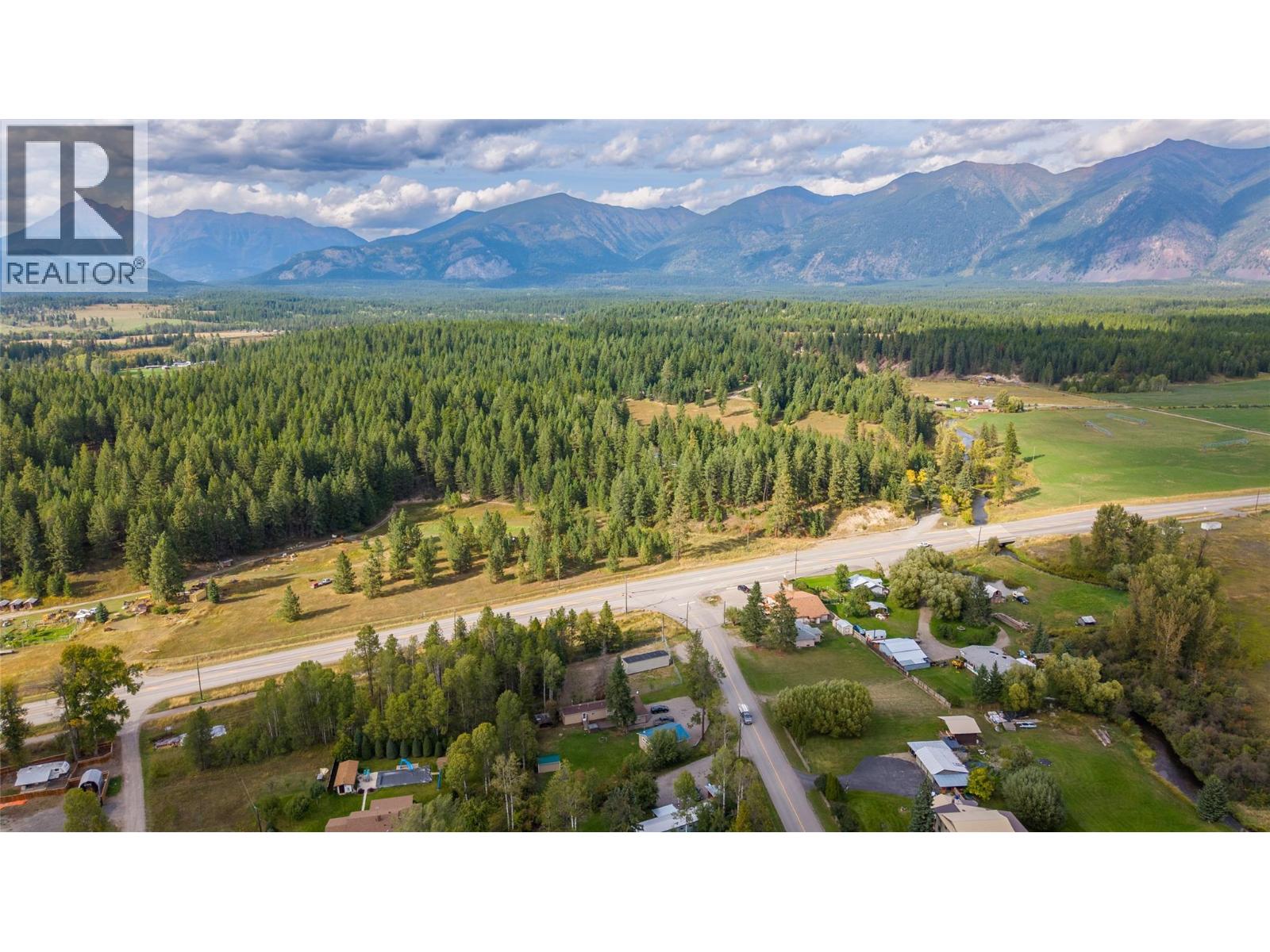 7285 Jaffray Village Loop Road - Image 54