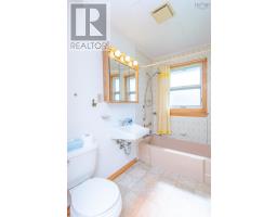 9735 Highway 1, Lower Saulnierville, NS B0W2Z0 Photo 19