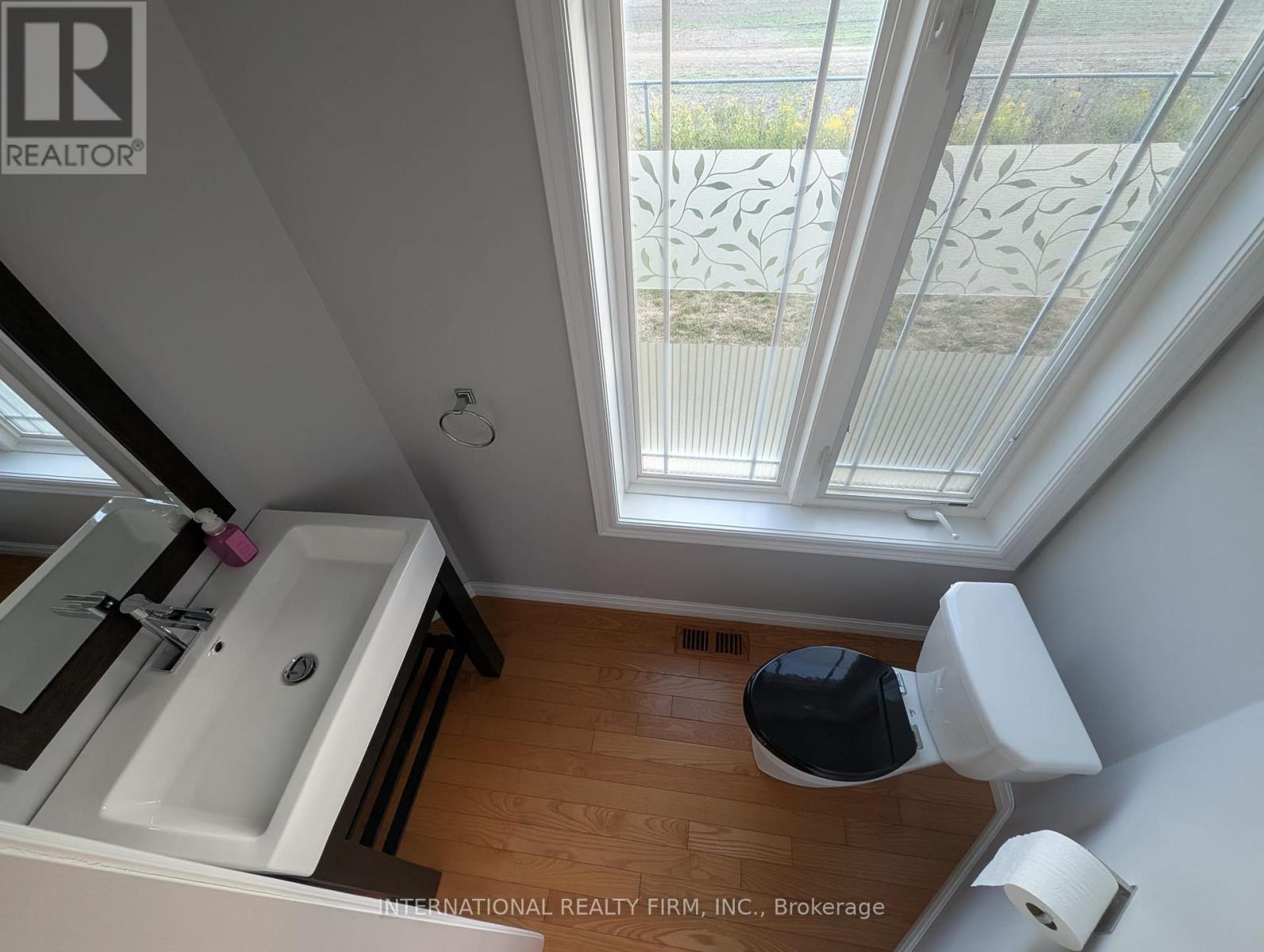 69 PERIWINKLE DRIVE, Hamilton — photo 9
