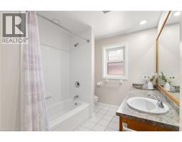 648 Bayhampton Crescent, Waterloo, ON N2K3P1 Photo 31