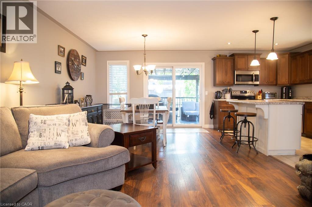 104 MACNEIL Court - Image 25