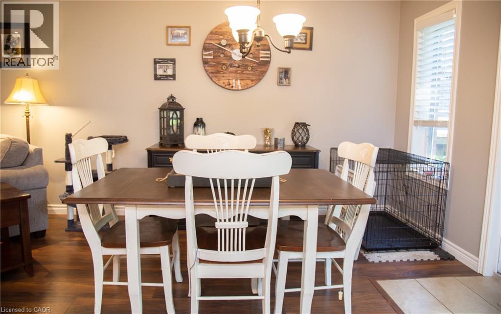 104 MACNEIL Court - Image 29