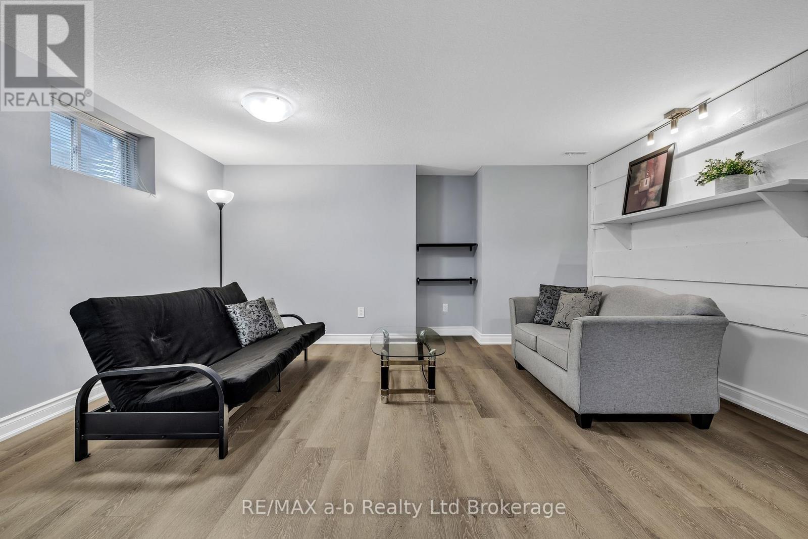 712 BLACKACRES BOULEVARD - Image 31