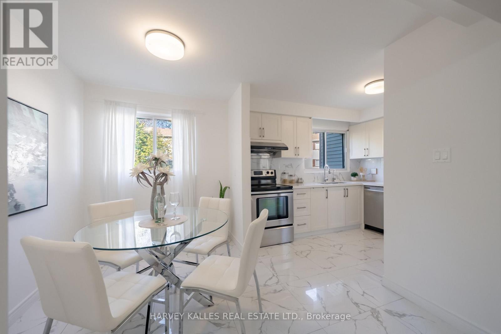 102 Jenny Wren Way, Toronto, ON photo 20