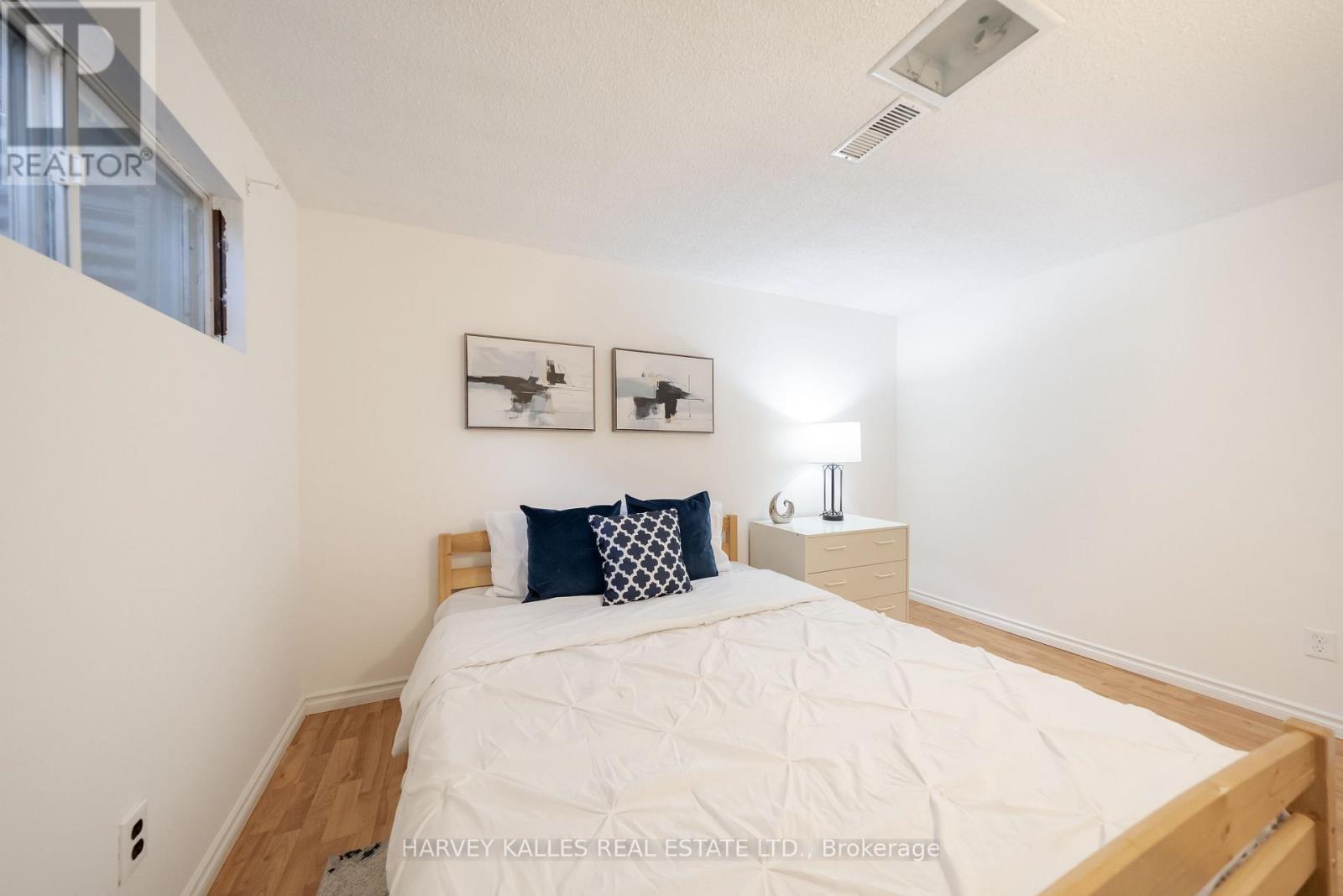 102 Jenny Wren Way, Toronto, ON photo 44