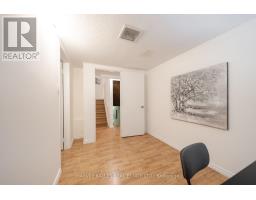 102 Jenny Wren Way, Toronto, ON M2H2Z2 Photo 41