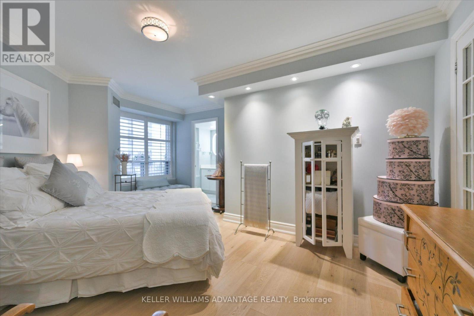601 - 300 BALLIOL STREET, Toronto (Mount Pleasant West) — photo 9
