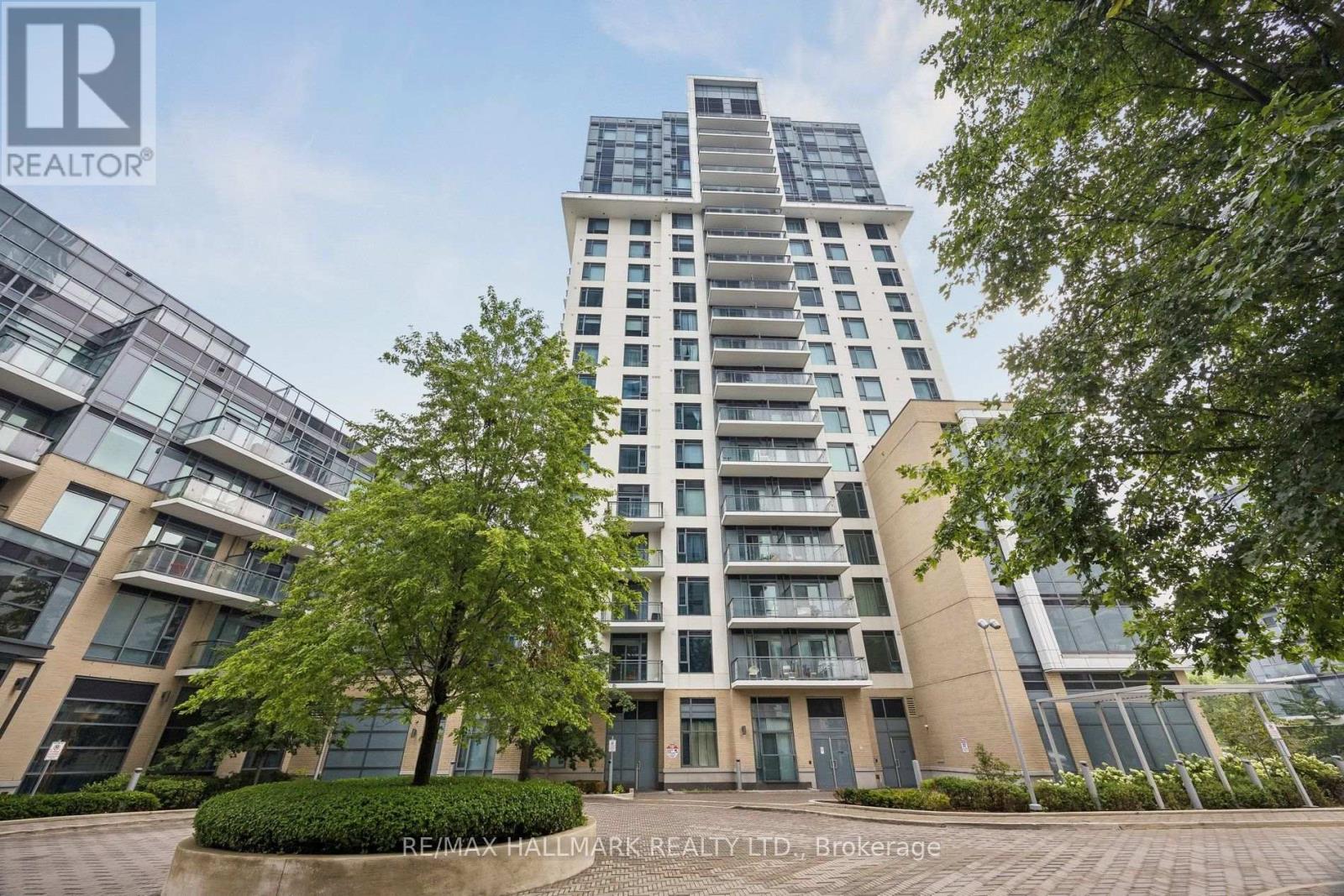1059 - 60 ANN OREILLY ROAD, Toronto (Henry Farm) — photo 2