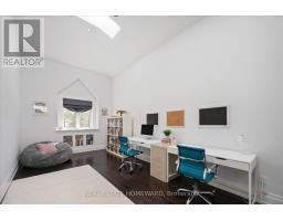 101 Northdale Boulevard, Toronto, ON M4B1X1 Photo 23