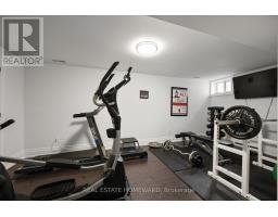 101 Northdale Boulevard, Toronto, ON M4B1X1 Photo 36