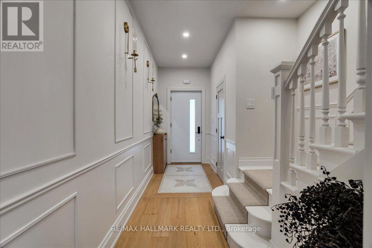 25 Bowden Street, Toronto — photo 6