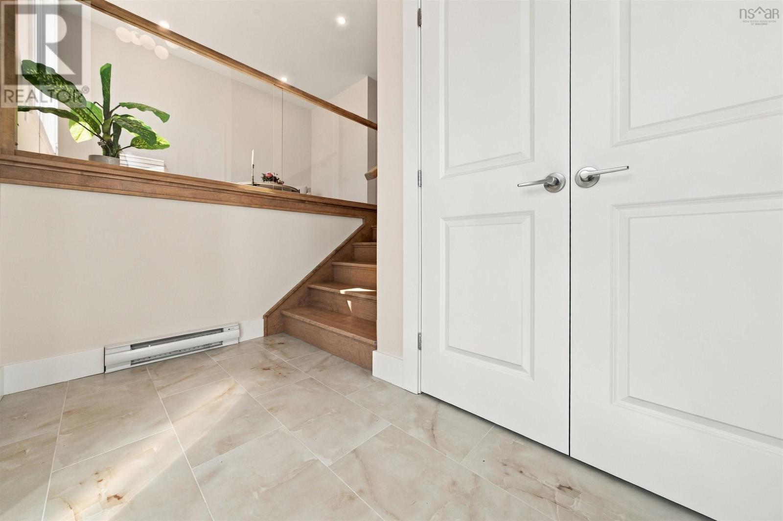 83 Simona Drive, Dartmouth — photo 2