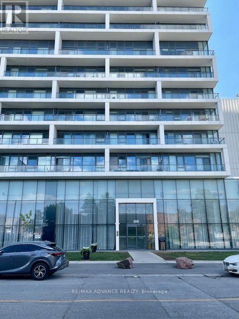 Photo of 898 Portage Parkway