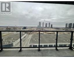1717 - 10 Honeycrisp Crescent, Vaughan, ON L4K0M7 Photo 11