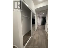 1717 - 10 Honeycrisp Crescent, Vaughan, ON L4K0M7 Photo 8