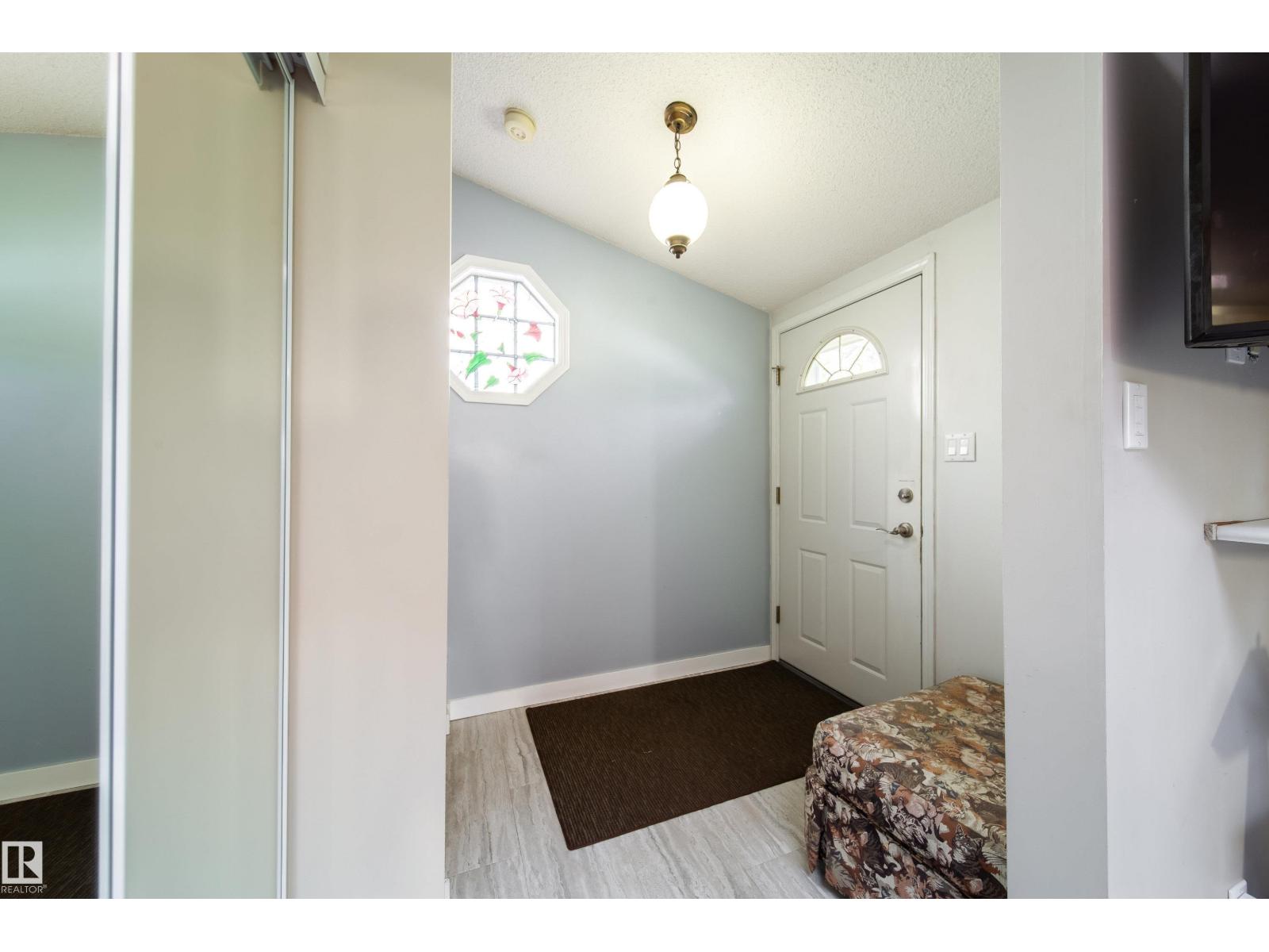 10438 32A AV NW - Image 49