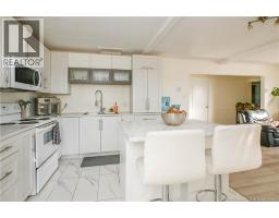 223 Boul St-Pierre E. Boulevard, photo 8