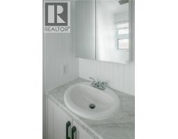 223 Boul St-pierre E. Boulevard, Caraquet, NB E1W1B1 Photo 36