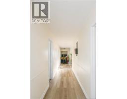 223 Boul St-Pierre E. Boulevard, photo 17