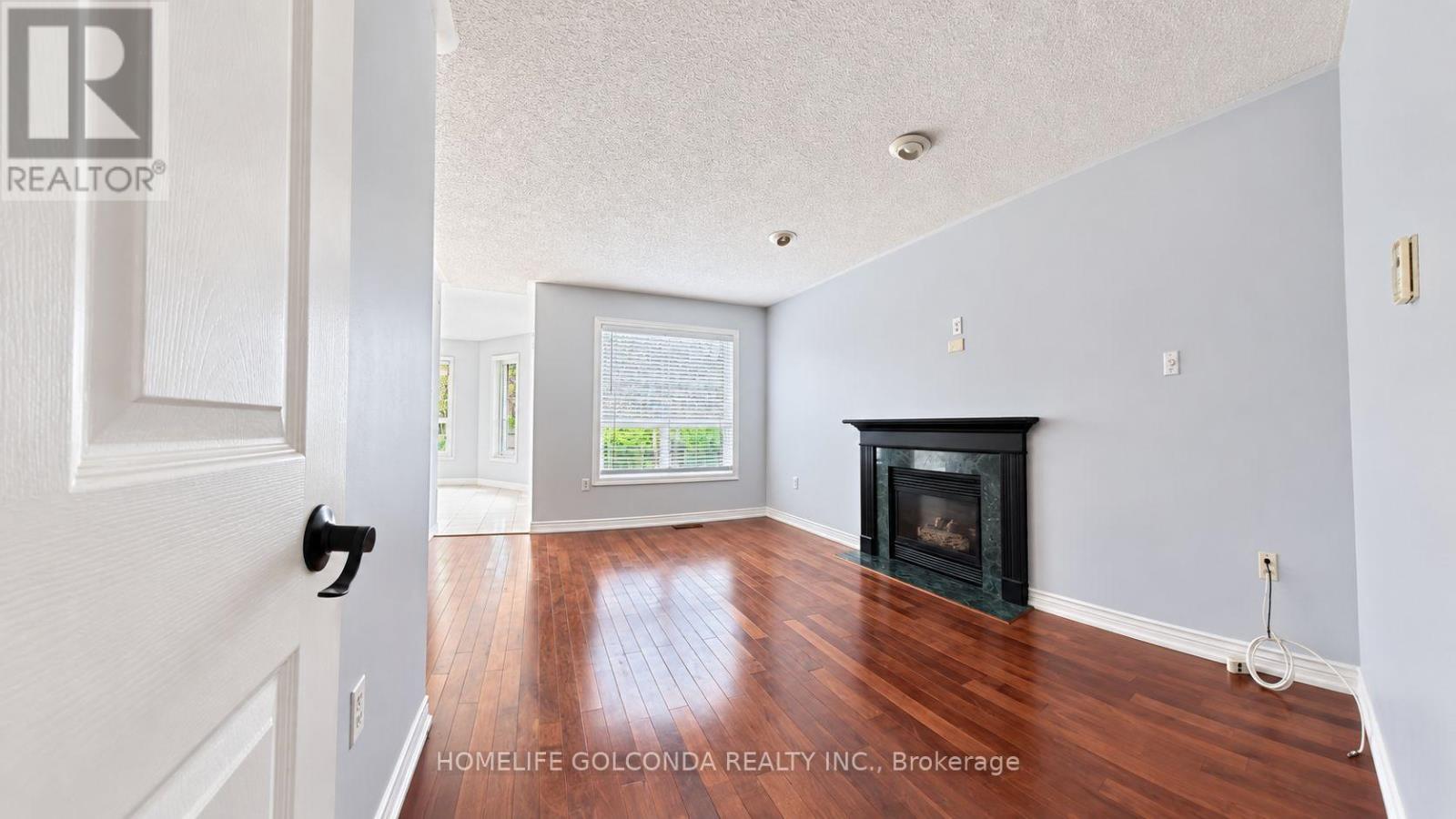 26 WARNER ROAD - 6