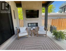 1403 Wren Avenue, Oakville, ON L6L2V7 Photo 44