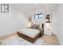 1403 Wren Avenue, Oakville, ON L6L2V7 Photo 19