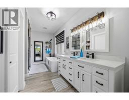3674 St Clair Parkway, Sombra, ON N0P2H0 Photo 19