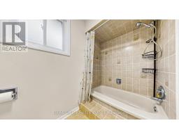 2027 Roy Ivor Crescent, Mississauga, ON L5L3N7 Photo 32