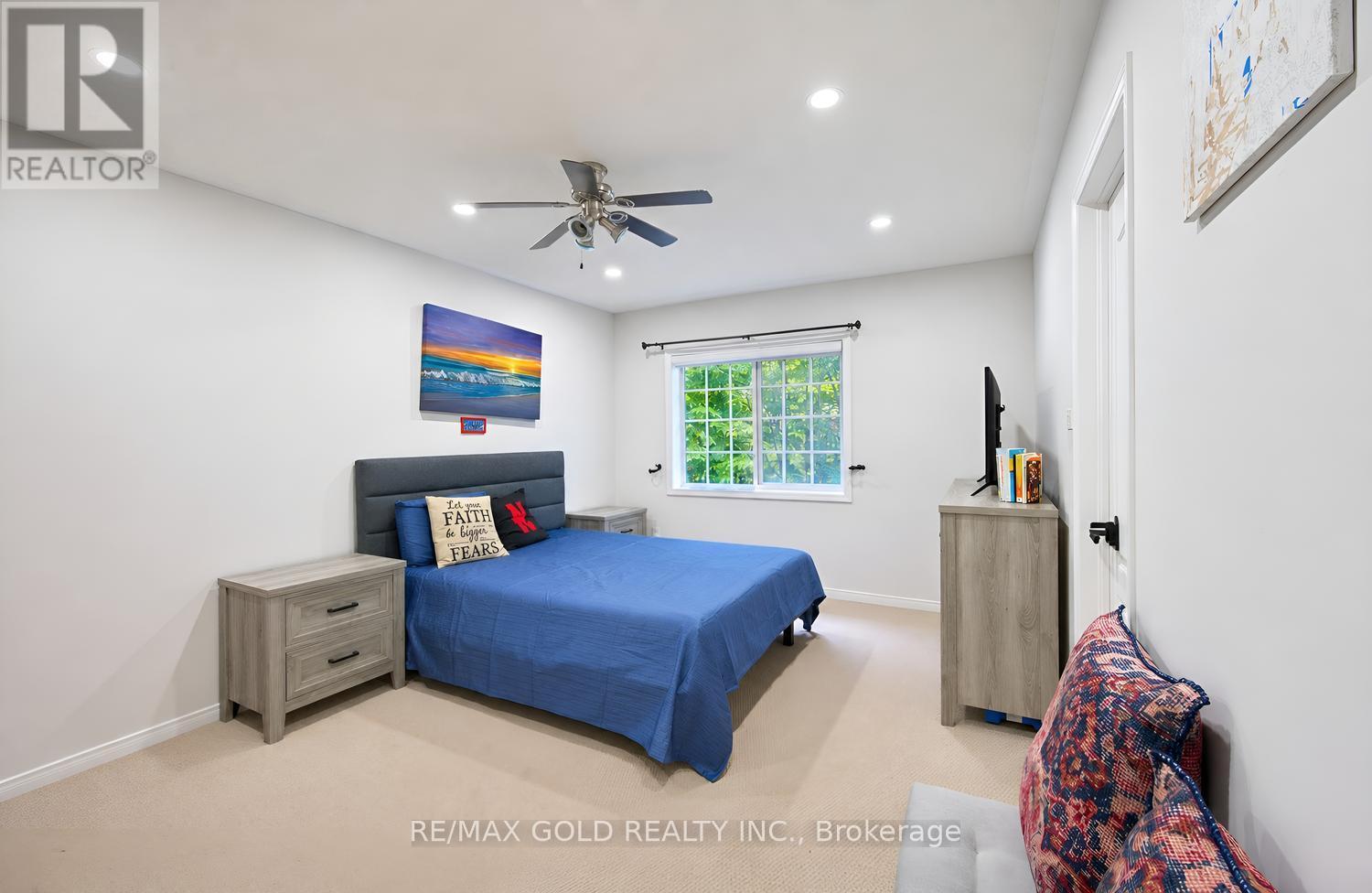#69 7360 ZINNIA PLACE - Image 20
