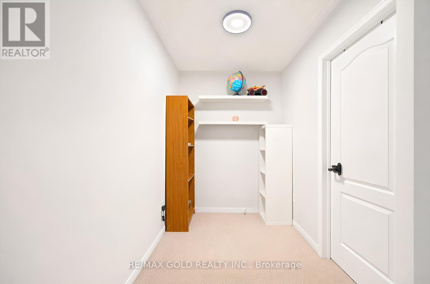 #69 7360 ZINNIA PLACE - Image 34