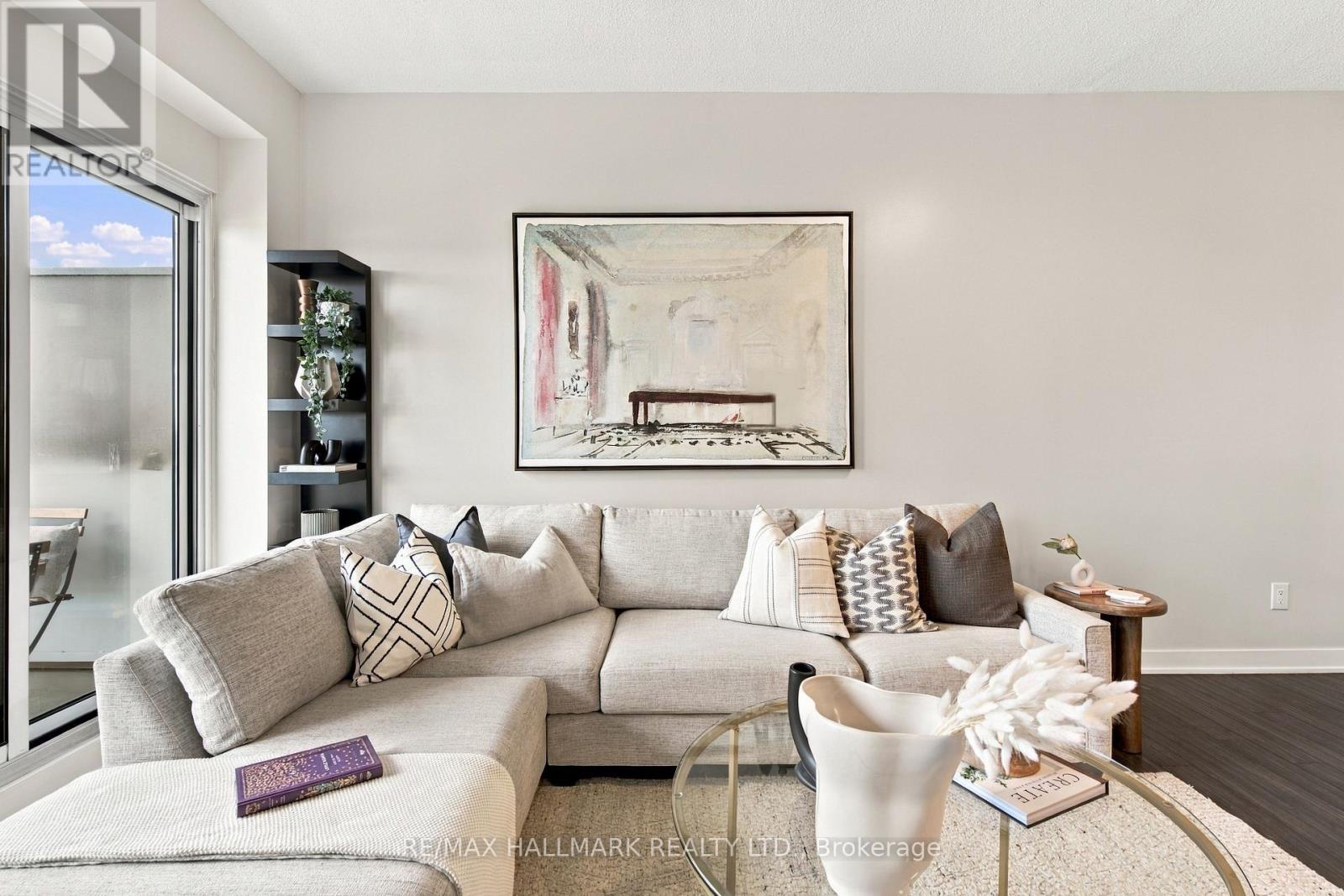 824 - 165 LEGION ROAD N, Toronto (Mimico) — photo 5