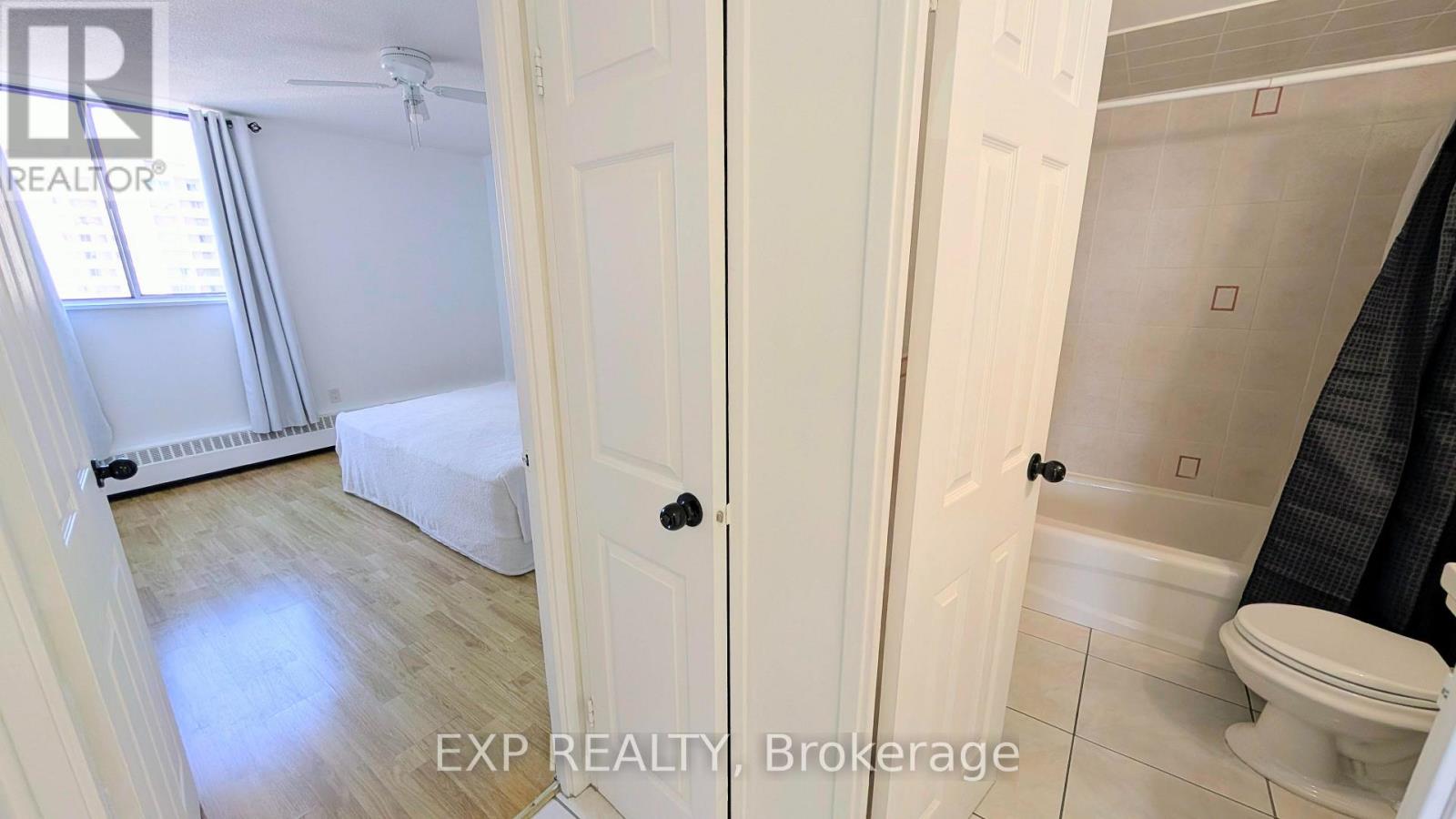 #1813 320 DIXON ROAD - 17