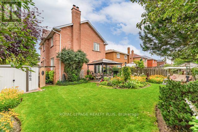 3362 AUBREY ROAD - 40