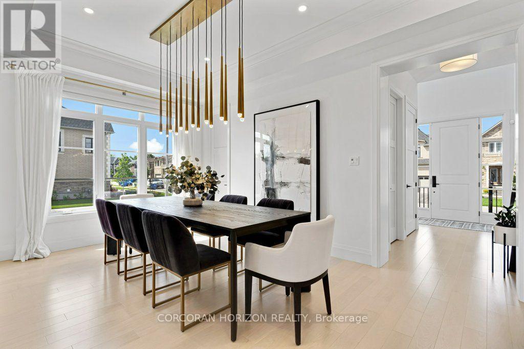 211 AMBROUS CRESCENT - 7