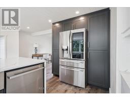 1085 Austin Lane, Lake Of Bays, ON P0B1A0 Photo 17