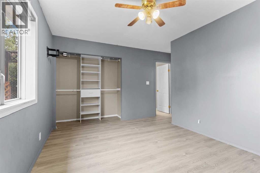 Listing photo – 49 Cambridge Way, Carbon