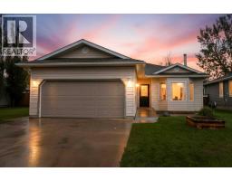 49 Cambridge Way, Carbon, AB T0M0L0 Photo 33