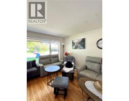 Living room - 240 Alexander Street, Miramichi, NB E1V1H3 Photo 7
