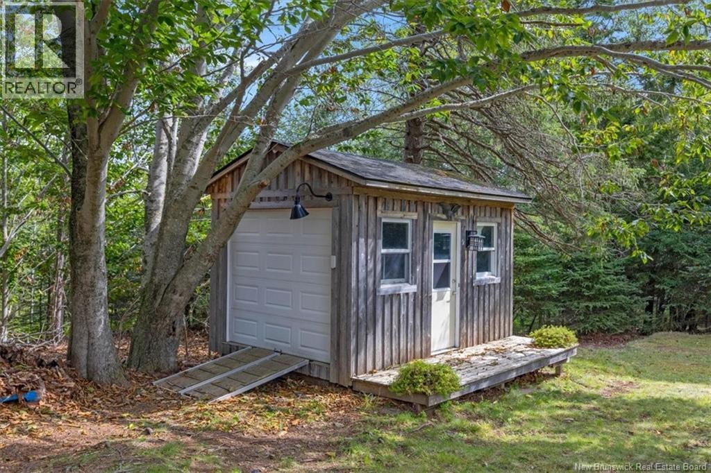 9 Burns Avenue - Image 39