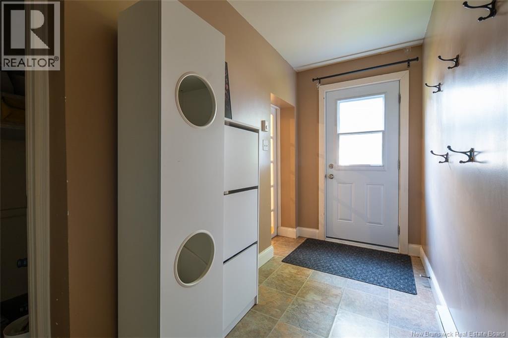576 Charlotte Street - Image 18